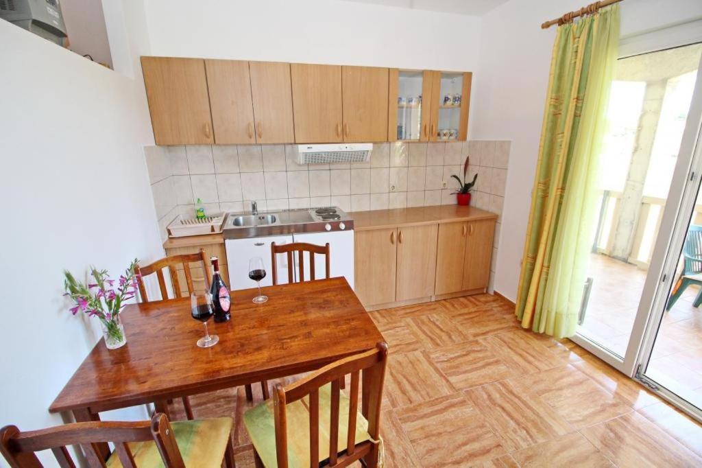 Apartments Veselka, Lumbarda Zewnętrze zdjęcie