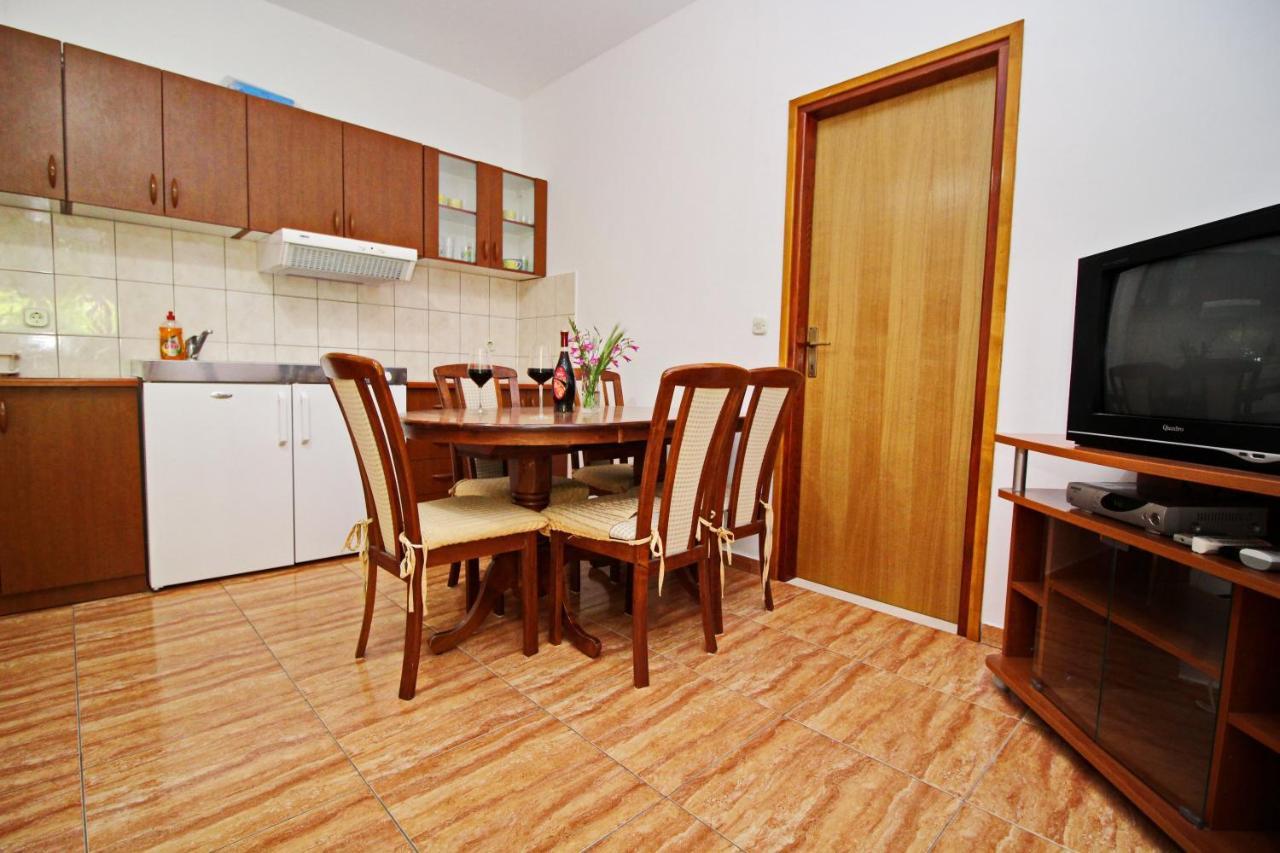 Apartments Veselka, Lumbarda Zewnętrze zdjęcie