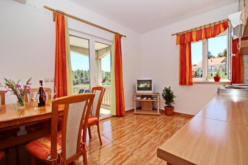 Apartments Veselka, Lumbarda Zewnętrze zdjęcie